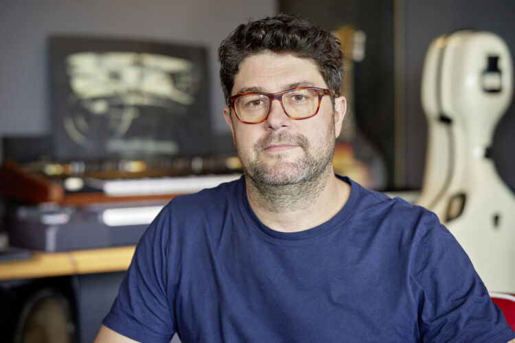 Peter-Aslanidis-Artist-in-Residence